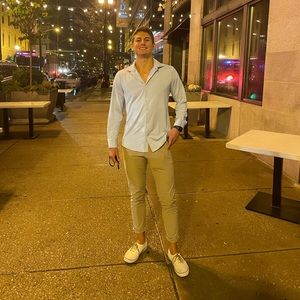 Meet your Posher, Clayton